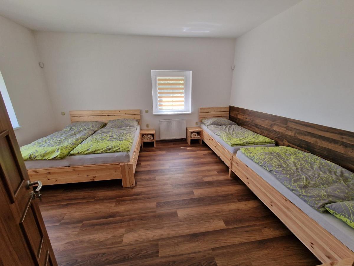 Hajenka Villa Trebivlice Eksteriør billede
